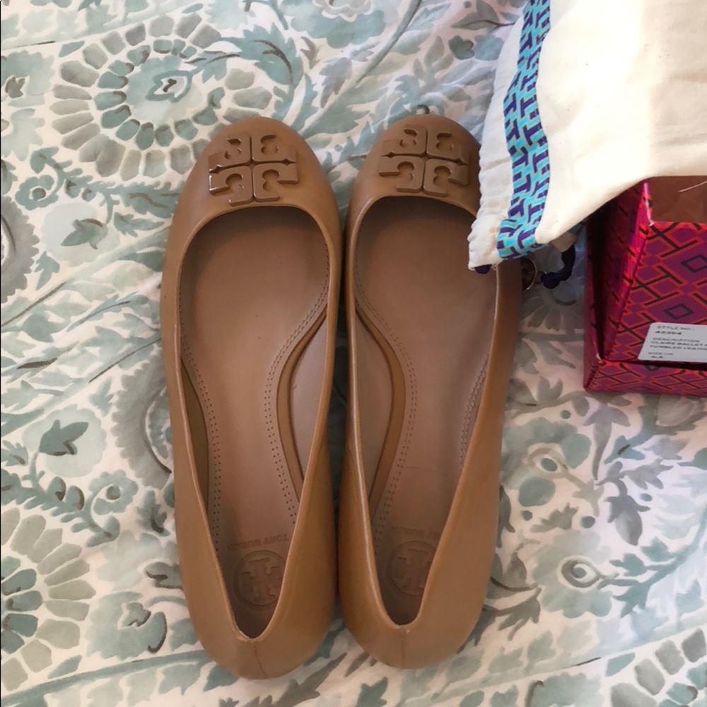 Tory Burch Nude Flats